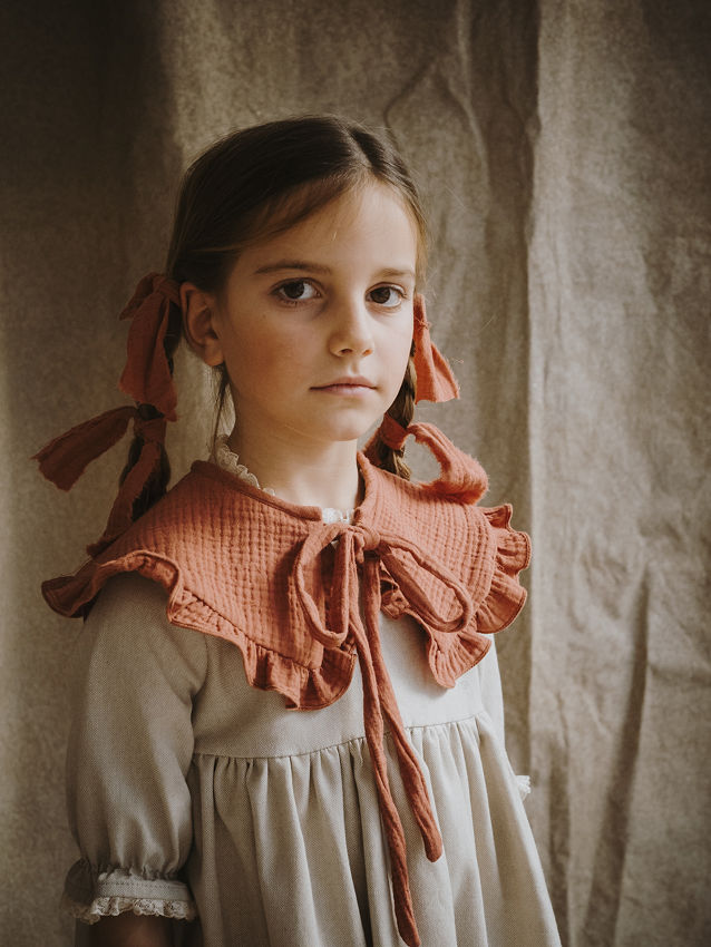 1.7 VESTIDO CORTO 2 OREJAS. COTTON TOSTADO M/F CON ALGODON